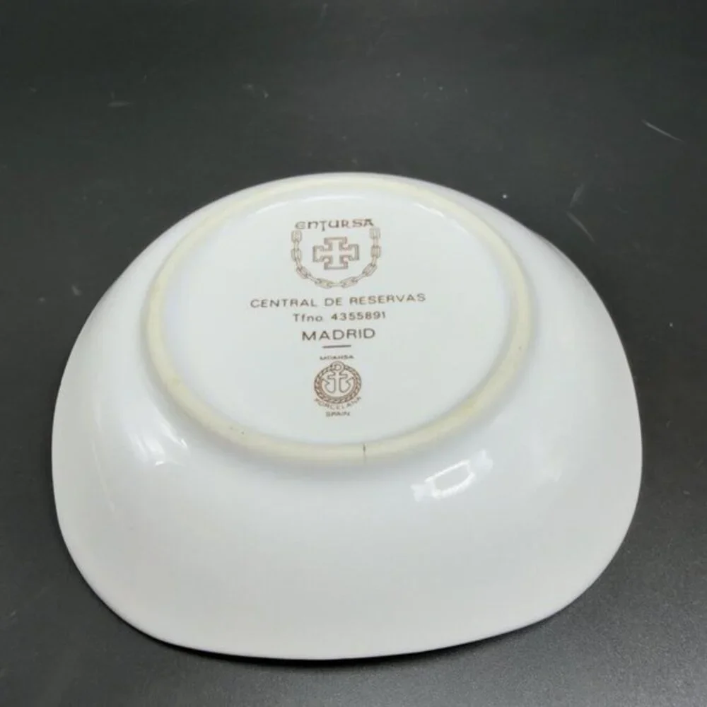 Entursa Hotel‎ Reyes Catolicos Madrid Spain Pin Trinket Plate Porcelain Dish VTG